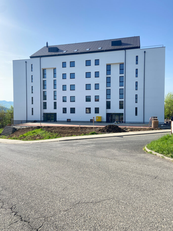 NOVÁ BAŇA – BYTOVÝ KOMPLEX