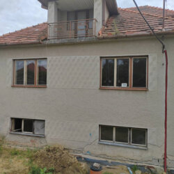 OPATOVSKÁ NOVÁ VES – RODINNÝ DOM