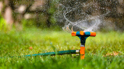 Využitie dažďovej vody nie len pre záhradu